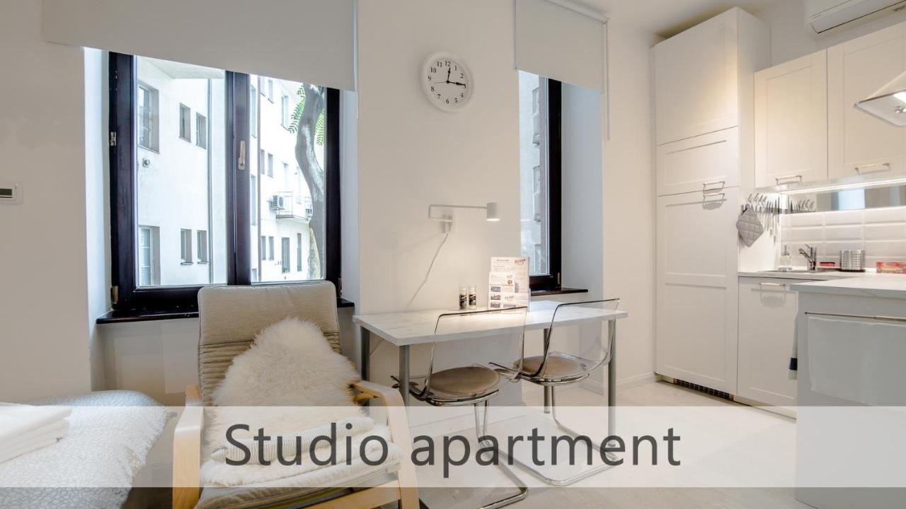 ברטיסלאבה White Apartments With Ac By Kovee מראה חיצוני תמונה