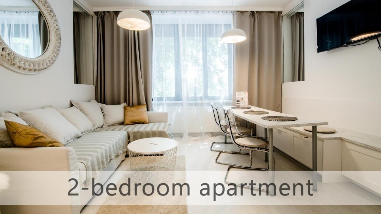 ברטיסלאבה White Apartments With Ac By Kovee מראה חיצוני תמונה